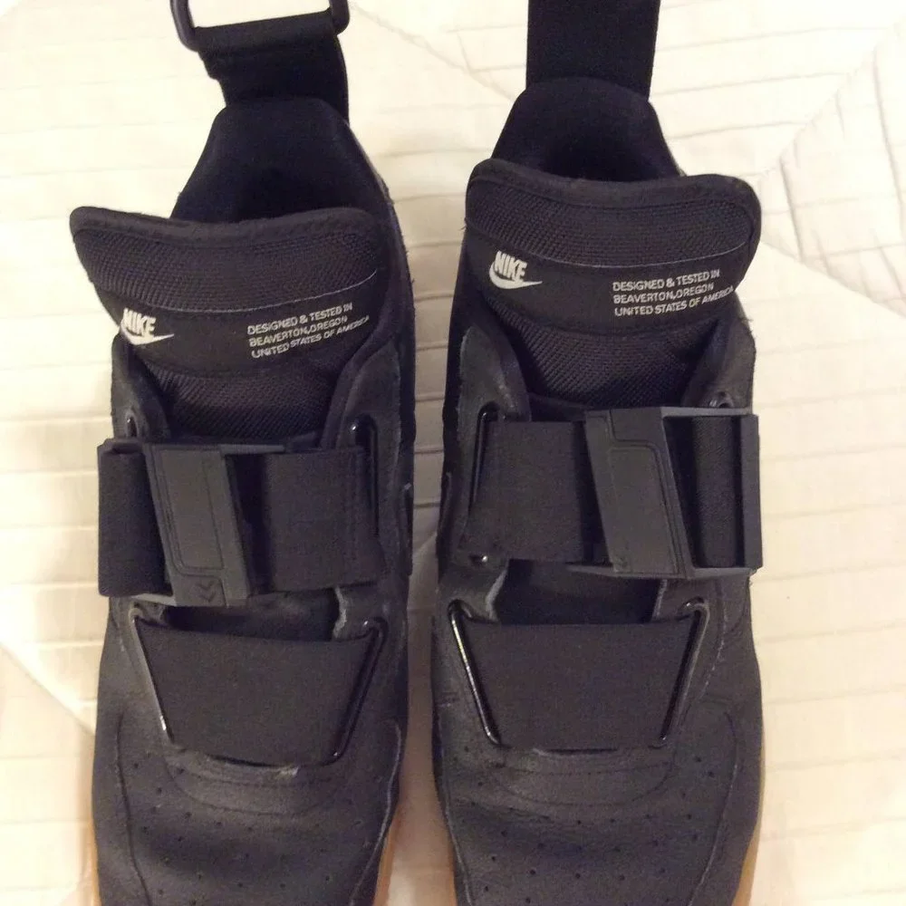 Nike AIR FORCE 1 UTILITY - Picture 11 of 14